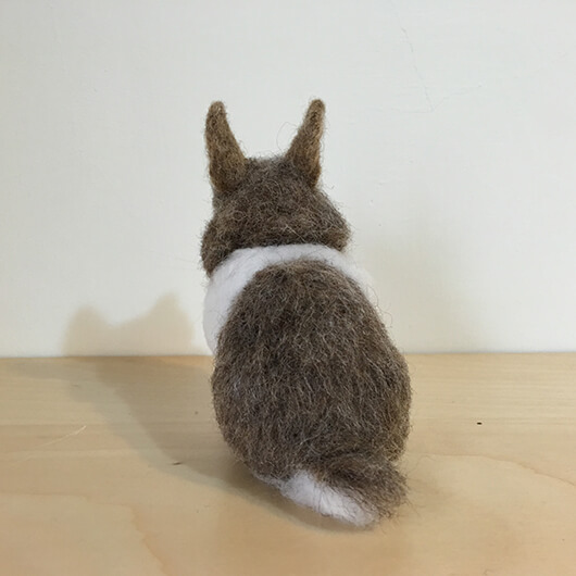 羊毛氈頭可轉動的兔兔擺飾-Felt Making